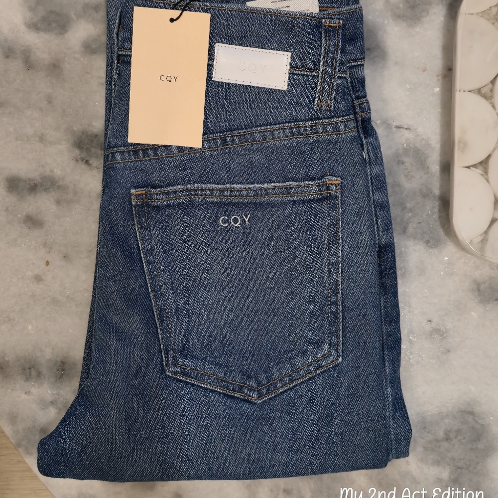 CQY Candid Straight Leg denim In Thoughtful. Sz 24. 90's Style NWT - Picture 8 of 8